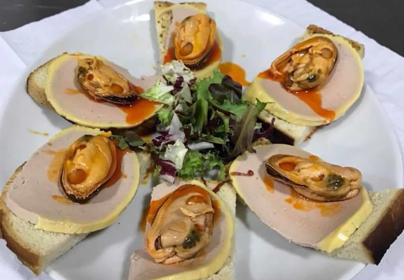 RESTAURANTE EN EL ROCÍO ISIDRO