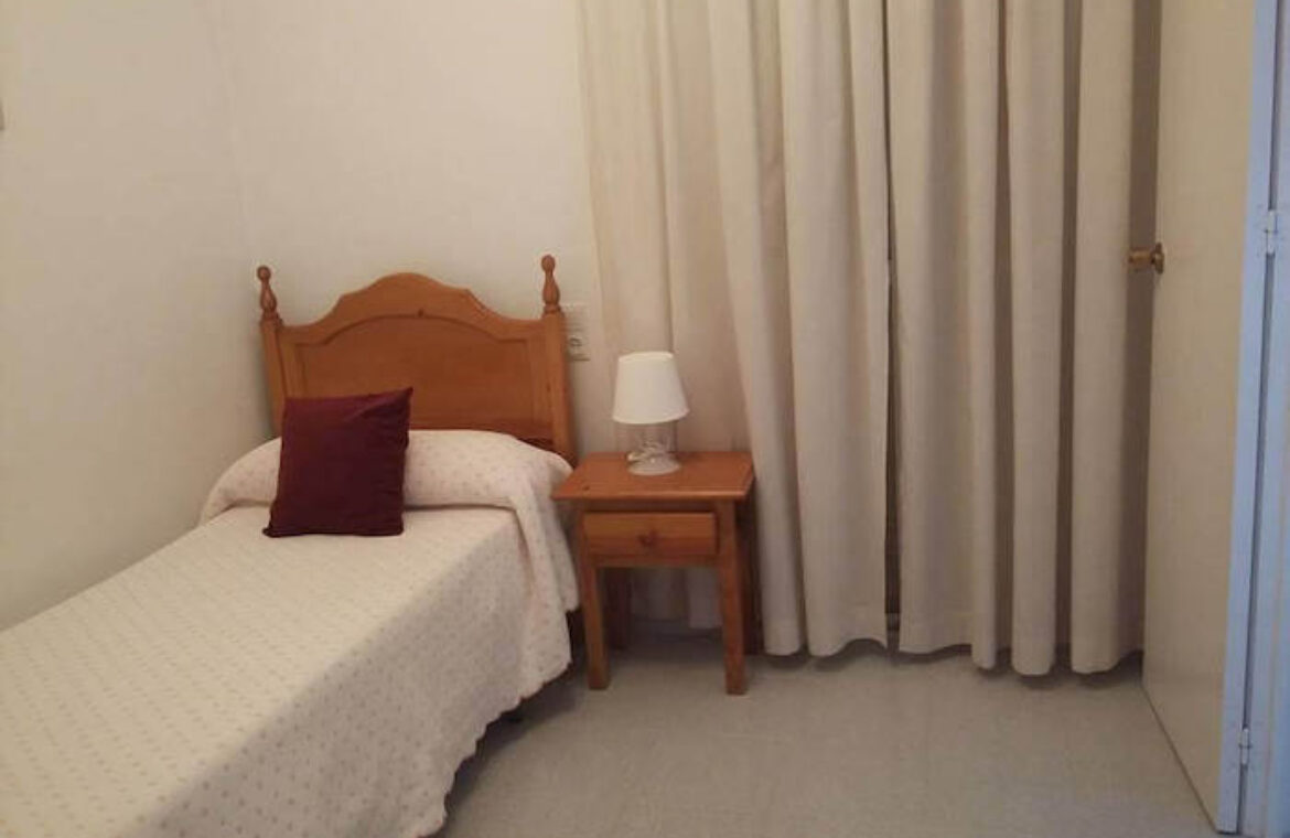 HOSTAL EN EL ROCÍO ISIDRO